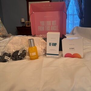 Maëlys Body Care Bundle – Re-Vamp + B-Tight + Accessories (NEW & SEALED)